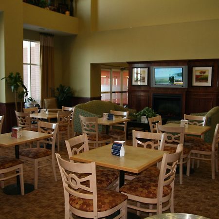 Hampton Inn & Suites Gainesville Restaurant foto